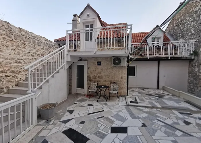 Nanna's Little Paradise * Hvar Town
