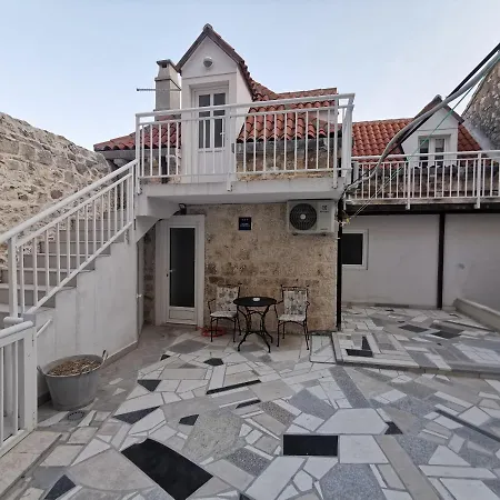 Nanna's Little Paradise * Hvar Town