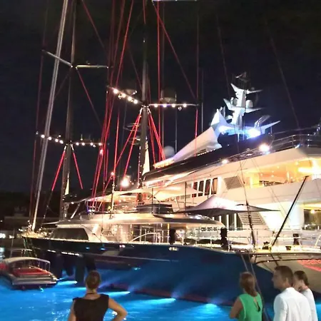 Appartamento Nanna's Little Paradise Hvar Town