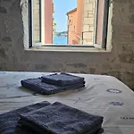 Nanna's Little Paradise דירה