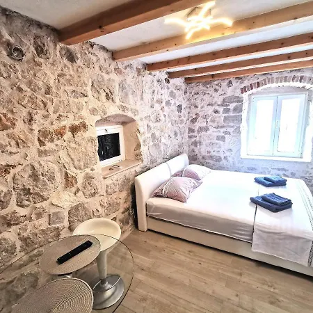 Nanna's Little Paradise Apartman *